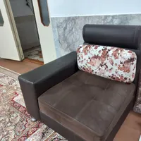 فروش مبلمان ۸ نفره همراه ۴ عدد میز جلو مبلی|مبلمان خانگی و میز عسلی|بیرجند, |دیوار