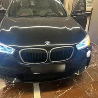 بی ام و ایکس وان مشکی