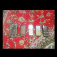 گوشی نیاز تعمیر قدیمی