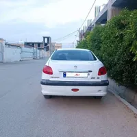 پژو 206 SD V8، مدل ۱۳۹۵|خودرو سواری و وانت|شیراز, منطقه هوایی شهید دوران|دیوار