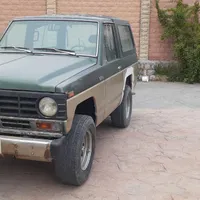 نیسان پاترول 2 در 4 سیلندر، مدل ۱۹۹۸