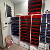 قفسه نمایشگاه