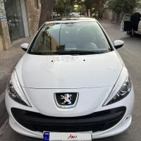 پژو 207i پانوراما اتوماتیک TU5P، مدل ۱۴۰۲