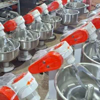 خلال کن  ستاره ای خمیر کن  مکینه خمیرگیر dr bhjyu|فروشگاه و مغازه|ساری, |دیوار