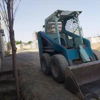 خاکبرداری،حمل نخاله،مینی لودر،توماس،|خدمات حمل و نقل|مشهد, وکیل‌آباد|دیوار