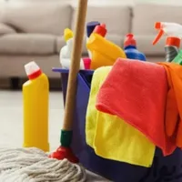 شرکت خدمات نظافتی و پرستاری نوین باکادر جوان زبده