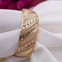 (فروشگاه بدلیجات آمیتیس) تکپوش طرح طلا(طلاروس)