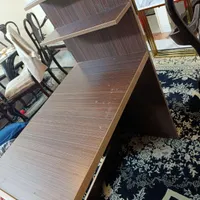 ۲ میز ناخن استند لاک ۲ تا صندلی استند طلایی|آرایشگاه و سالن‌های زیبایی|تهران, بنی‌هاشم|دیوار