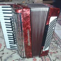 یک عدد اکاردیون