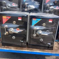 گاوصندوق ۴۰۳۰|ابزارآلات|کهریزک, |دیوار
