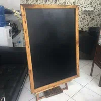 تخته سیاه با پایه