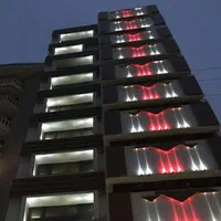 برج ساحلی ۱۵۰ متری دارای تمامی امکانات