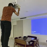 ویدیو پروژکتور اپسون و هیتاچی با‌ گارانتی
