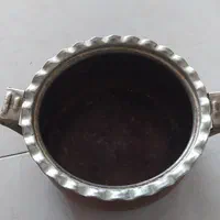 یک عدد قابلمه مسی|ظروف پخت‌وپز|اصفهان, گلستان|دیوار