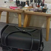 ابزار کاشت ناخن