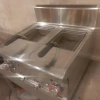 سرخکن لوتوس و اجاق ۴ شعله و گریل و وافل میکر گرد|کافی‌شاپ و رستوران|تهران, آجودانیه|دیوار