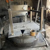استخدام کارگر جوشکار آهنگر جهت تولید میکسروبلوکزن|استخدام صنعتی، فنی، مهندسی|تهران, یافت‌آباد|دیوار