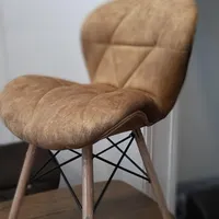 صندلی غذاخوری، انتظار