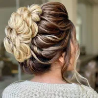 میکاپ شینیون گریم تخصصی نامزدی و عروس|خدمات آرایشگری و زیبایی|اصفهان, دشتستان|دیوار