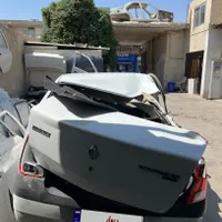 رنو تندر 90 (L90 لوگان) E2، مدل ۱۳۹۰ تصادفی