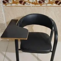 صندلی دسته دار
