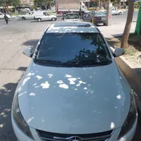 جک J5 اتومات مدل ۹۶ سفید