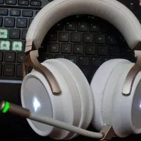 هدست گیمینگ بی‌سیم Corsair VIRTUOSO RGB سفید Hi-Fi|قطعات و لوازم جانبی رایانه|تبریز, |دیوار