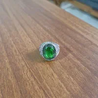 انگشتر با رکاب سنگین استیل نگین معدنی