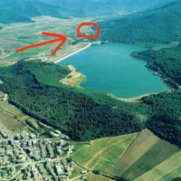 زمین وصل به جنگل و روستا کردآباد