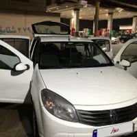 رنو ساندرو اتوماتیک، مدل ۱۳۹۶|خودرو سواری و وانت|تهران, صادقیه|دیوار