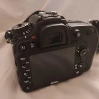 دوربین نیکون d7200 بسیار بسیار نو