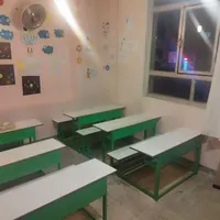 نیمکت مدرسه