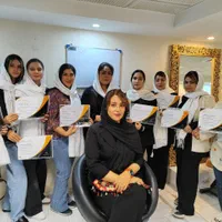 خدمات و اموزش تخصصی کاشت مژه با مدرک معتبر|خدمات آرایشگری و زیبایی|مشهد, آزادشهر|دیوار