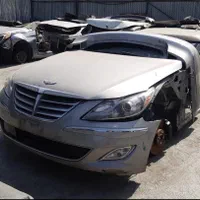 رینگ در کاپوت گلگیر سپر چراغ جنسیس سفید|قطعات یدکی و لوازم جانبی|شیراز, ریشمک|دیوار