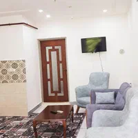 رشت مرکز شهر نامجو دربست نزدیک بازار|اجارهٔ کوتاهمدت آپارتمان و سوئیت|رشت, منظریه|دیوار