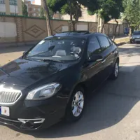 برلیانس H330 اتوماتیک 1500cc، مدل ۱۳۹۵