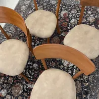 میز ناهار خوری گرد در حد نو واقعی|میز و صندلی غذاخوری|بومهن, |دیوار