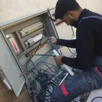 برقکار در تمام نقاط شهر شبانه روزی رفع اتصالی