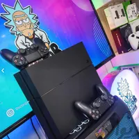 Ps4 با هارد ۱ ترابایت ورژن جدید کپی خور ۲ دسته
