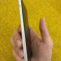 اپل iPhone SE (2020) با حافظهٔ ۱۲۸ گیگابایت|موبایل|اصفهان, شیخ اشراق|دیوار