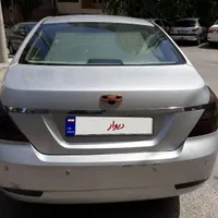 جیلی Emgrand 7 دنده‌ای، مدل ۲۰۱۳|خودرو سواری و وانت|همدان, |دیوار
