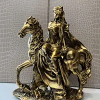 مجسمه تندیس