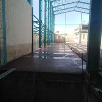 بتن ریزی با پودرخشک پاش ماله برقی|خدمات پیشه و مهارت|یزد, |دیوار