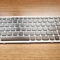 کیبرد لبتاپ لنوو Z500|قطعات و لوازم جانبی رایانه|اصفهان, خلجا|دیوار