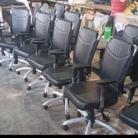 صندلی چرخدار گردان اداری خلبانی