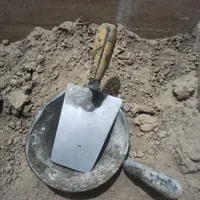 بنا و استاد کار سیمانکاری و  دیوار چینی ساختمان
