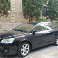 جیلی امگراند RV هاچ بک، اتوماتیک، مدل ۲۰۱۴