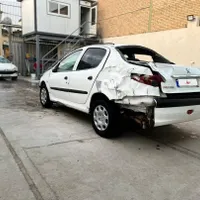 پژو 206 صندوقدار tu5 v8 مدل 93 تصادفی|خودرو سواری و وانت|شیراز, ترمینال باربری|دیوار