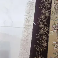 یک تخته فرش ماشینی کاملا سالم|فرش|بروجن, |دیوار