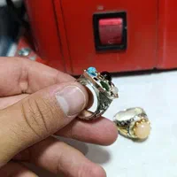 انگشتر نقره دست‌ساز چند نگین،با سنگ اصلی و معدنی|بدلیجات|لنجان, |دیوار